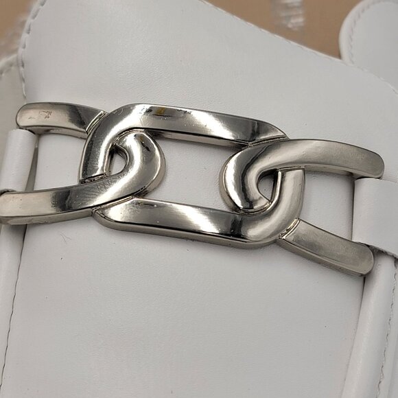 Womens Aerocushion White Slip-On Loafers With Silver Chain Detail & Low Heel - Picture 8 of 12